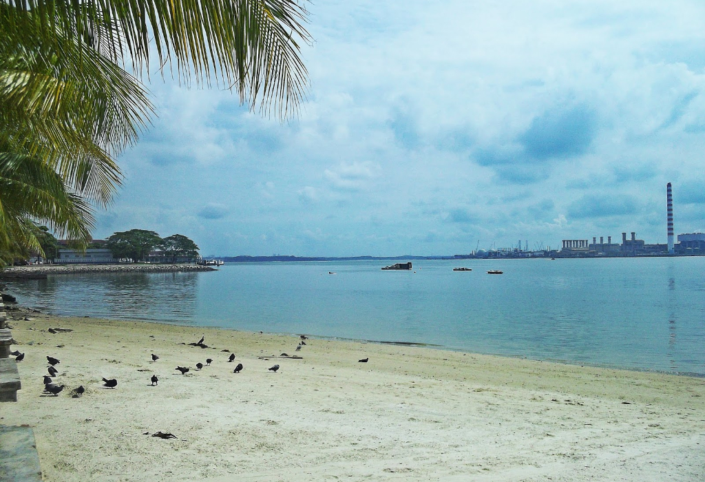 pantai-stualang-laut-di-johor-bharu