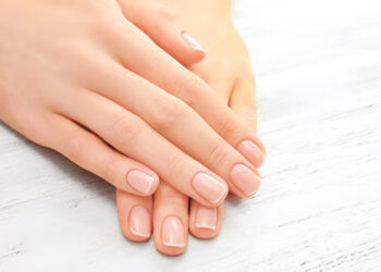 Kuku Berubah: Kenali Tanda Awal Penyakit