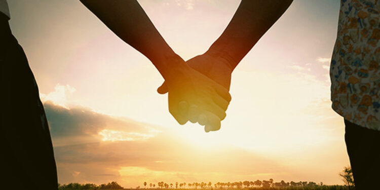 Tanda wanita tertarik