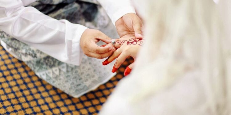 Kenali Pasangan Sebelum Berkahwin