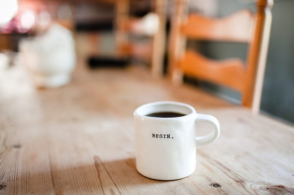 minum kopi secara terus