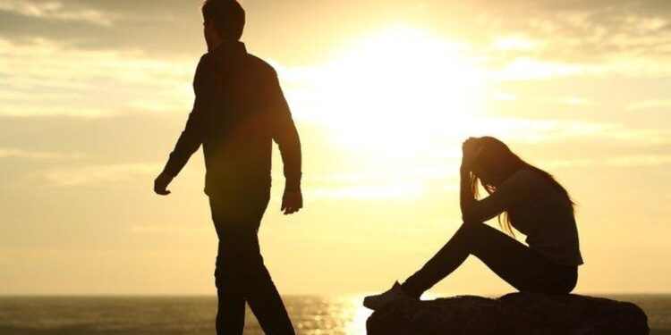 Jangan Takut Cinta Jarak Jauh, Ada Kelebihannya