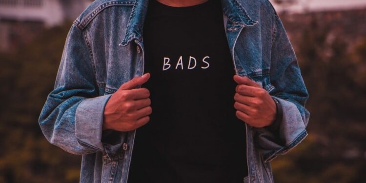 Lelaki Tidak Layak Suami