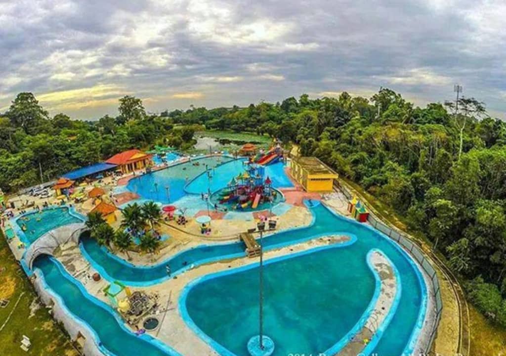 Kubang Gajah Waterpark di temerloh