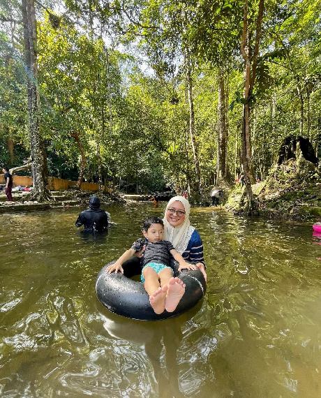 lata jeram tempat mandi di pasir puteh kelantan