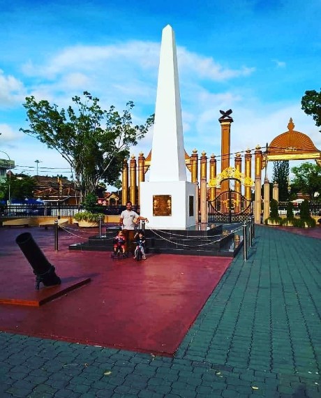 tugu menarik di pasir putih kelantan