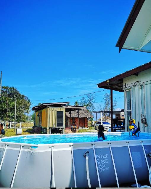 pool