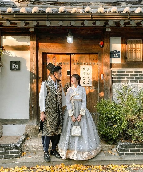 ootd di bukchon hanok village