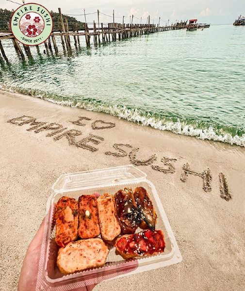 pantai teluk bahang yang cantik