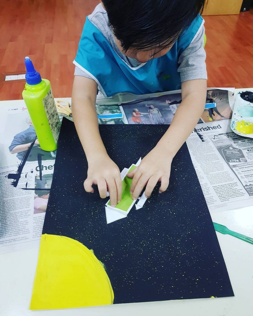 kanak-kanak di tempat menarik ampang
