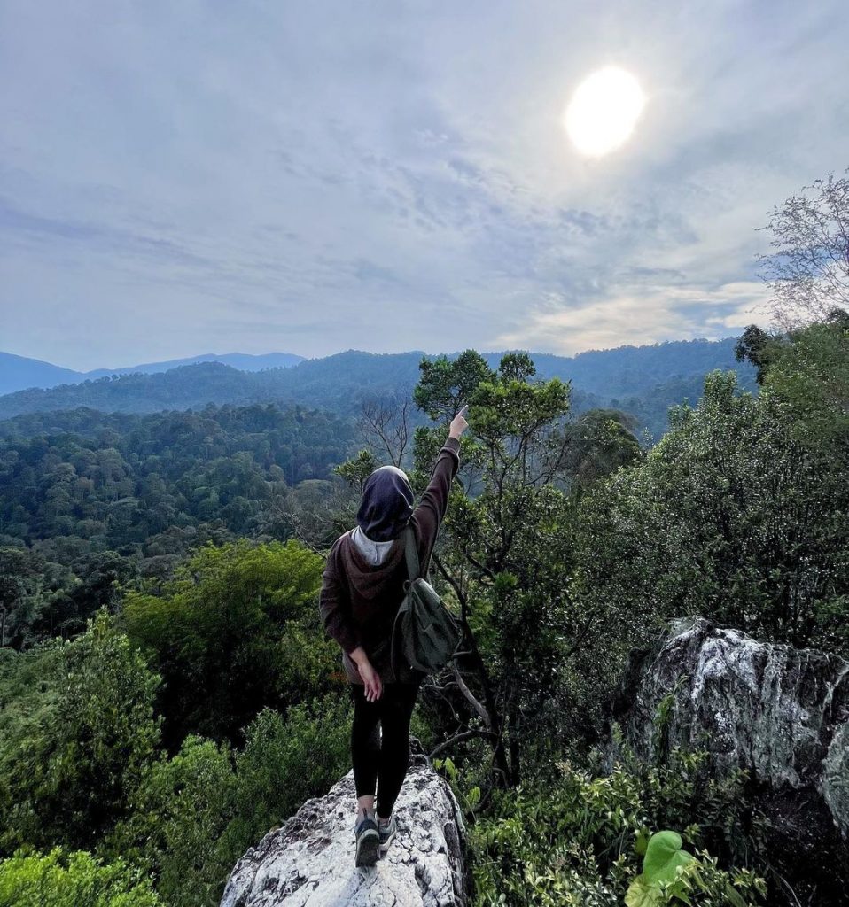 hiking di bukit condong selangor