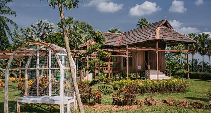 rumah johor
