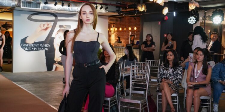 Triumph Keluarkan Produk Baru Signature Sheer AW23 – Flex Smart Bra