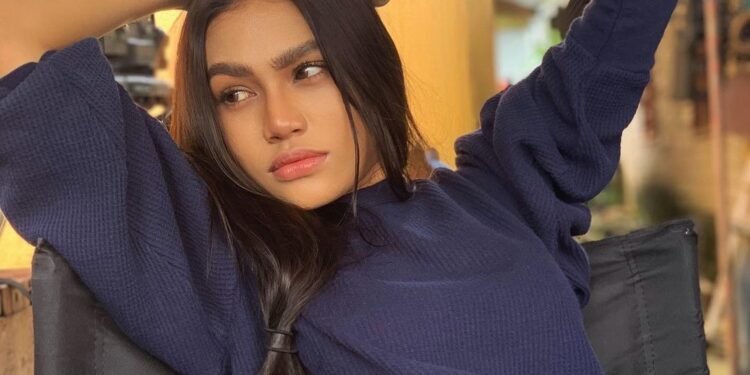 “Ingat Mak Saleh Mana La Tadi,” – Netizen Terkejut Dengan Slag English Puteri Balqis