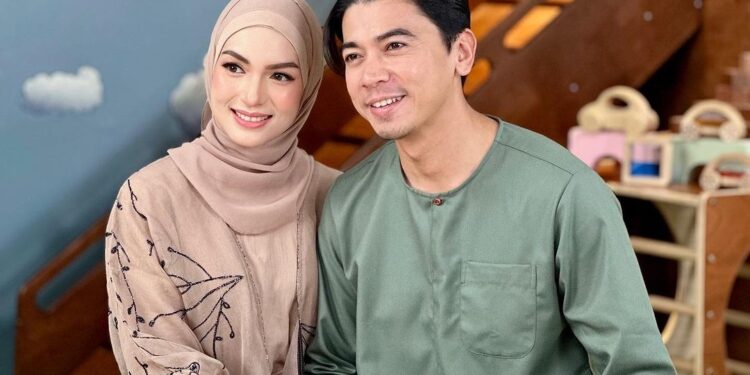 “Mira Bukan Nak Aibkan Suami….” – Apa Jadi Hubungan Aamyra Rosli Dengan Amar?