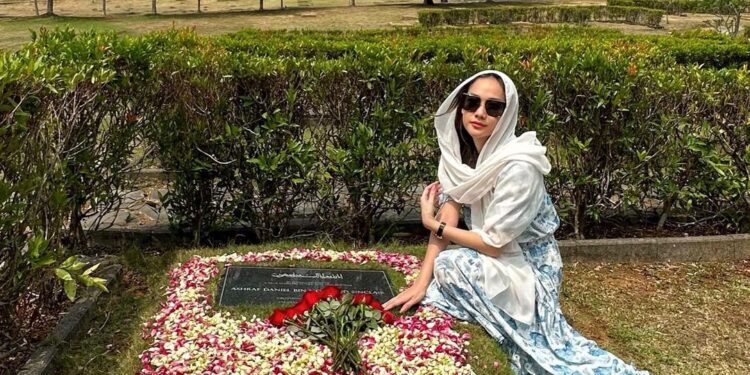 Tahun Ke-3 Pemergian Ashraf Sinclair, BCL Masih Lagi Kekal Setia Sambut Anniversary Mereka