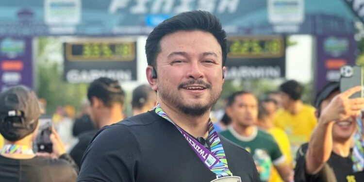 Kantoi Buat ‘Aksi’ Dalam Lif, Jovian Mandagie Cerai Sebab Ada Hubungan Sejenis?