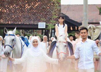 “Marilah Sembuh Dari Trauma Ini,” – Farah Lee Kahwin Lagi Tapi Tetap Bimbang Tentang Anak