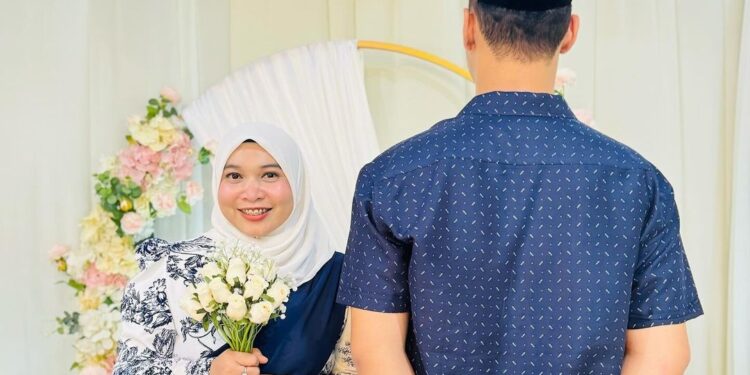 “Awak Berhak..” – Balu Arwah Abam Bakal Akhiri Status Ibu Tunggal?