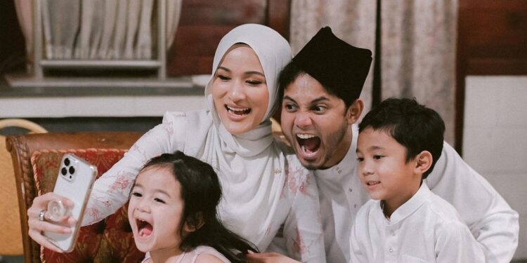 “Banyak Pengorbanan..”- Hanis Zalikha Kongsi Dos & Dont’s Bila Jadi Ibu Buat Pertama Kali