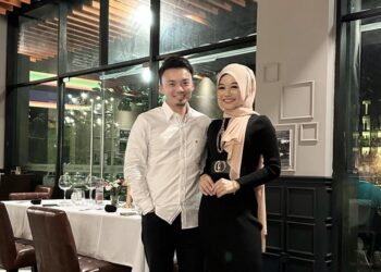 “Ada Muka Bini Pertama Dalam Ni Ke?” – Mira View Chin Buat Spot Check Beg Suaminya Ada Apa