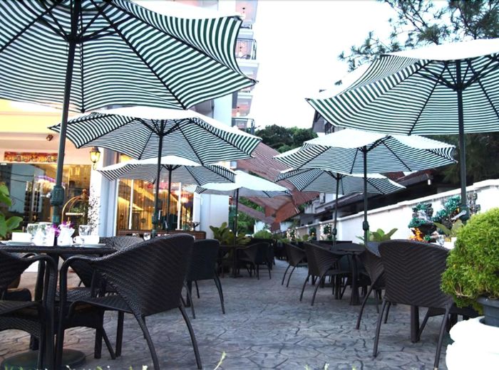 Arenaa Delux Hotel