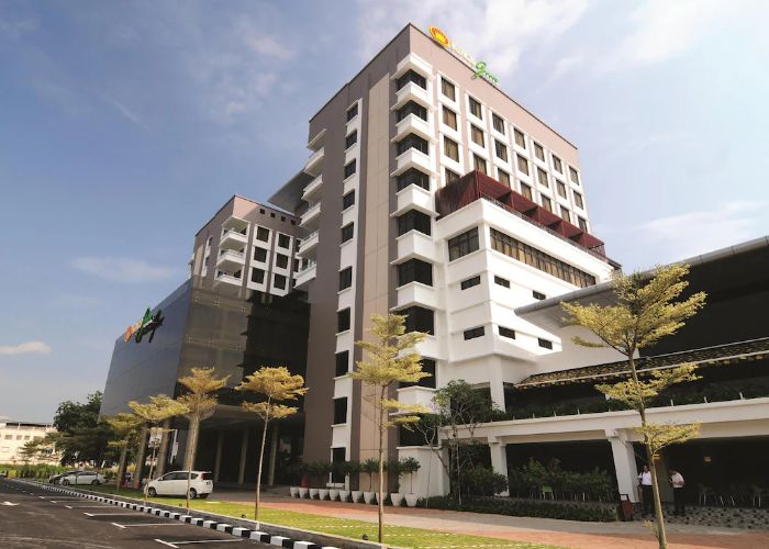 Kings Green Hotel