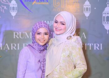 “Macam Kakak & Adik,” – Netizen Teruja Bella Astillah & Tokti Bergambar Berdua