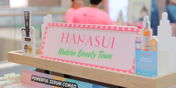 Lain Dari Lain, Hanasui Keluarkan Lipstick Berperisa Matcha!