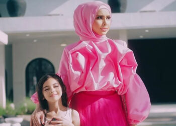 “Seminggu Sekali Dapat Fon, Boleh Recap Seminggu Gosip” – Celoteh Che Ta Tentang Aisyah