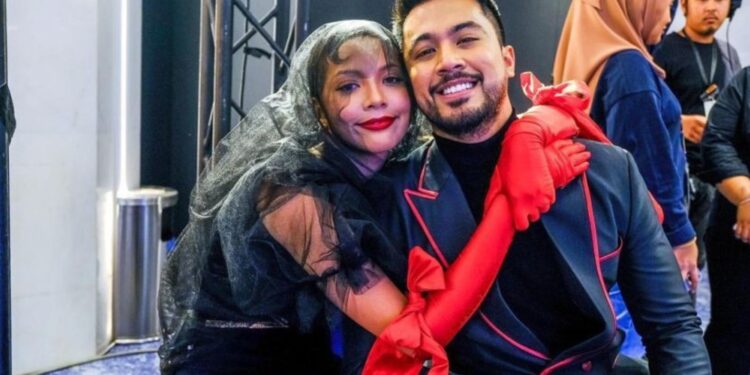 “Dia Pernah Kena Buli..” – Adik Aliff Aziz Samakan Abangnya Dengan JB & Chris Brown