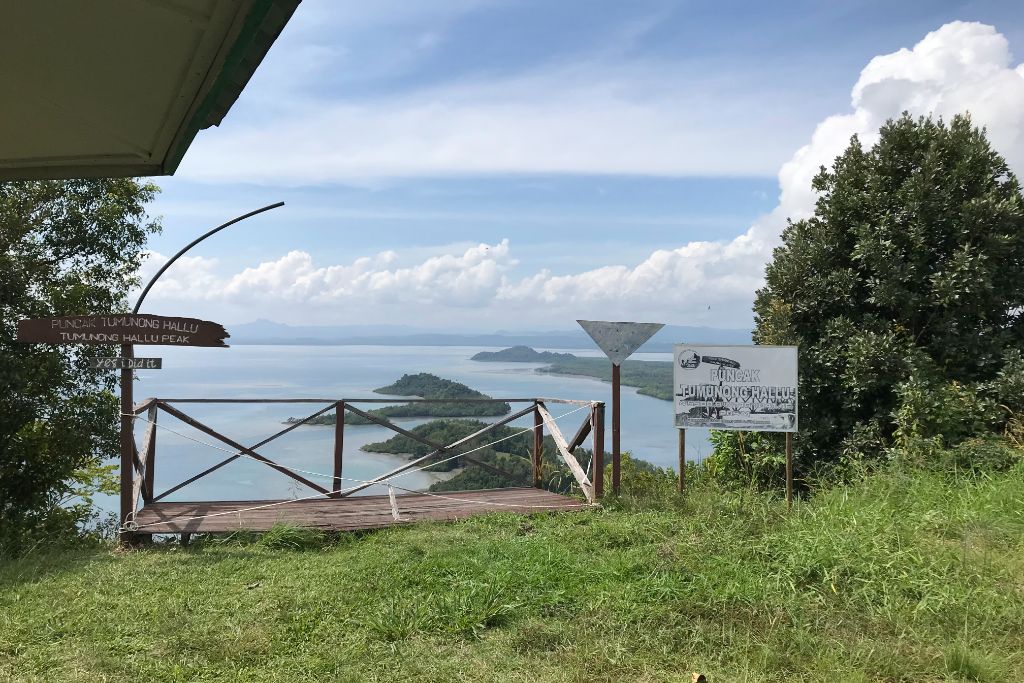 Tumunong Hallu Beach