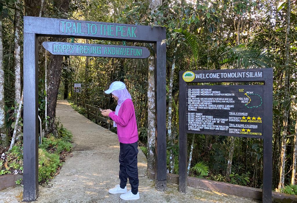 Gunung Silam