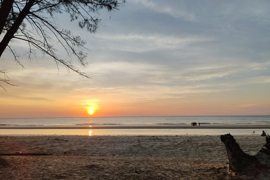 Taburan Beach Eco Tourism