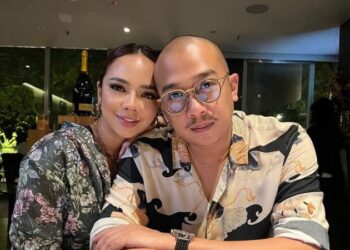 “Stay Strong Daddy!” – Nora Danish Lawat Nedim Di Hospital ICU?