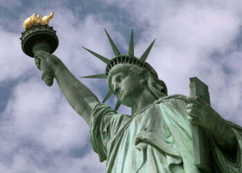 Siapa Perempuan Islam Yang Jadi Patung Liberty