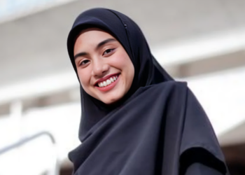 Bos Dari Jahannam: Aisyah Hijanah Suka Maki Hamun & Jerit Di Pejabat?