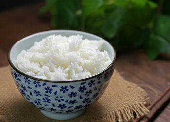 Adakah Makan Nasi Putih Boleh Buat Berat Badan Naik? Ini Penjelasannya