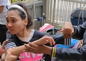 Ramai Sedih Lihat Video Wanita OKU Ditinggalkan Di Jalanan