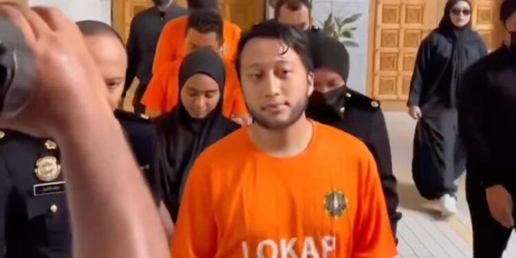 “Sedih Pula Tengok…” – Disiasat SPRM, Alif Teega & Aisyah Hijanah Pakai Baju Oren