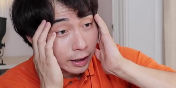 Uncle Roger Buka Restoran Pertama Di Malaysia