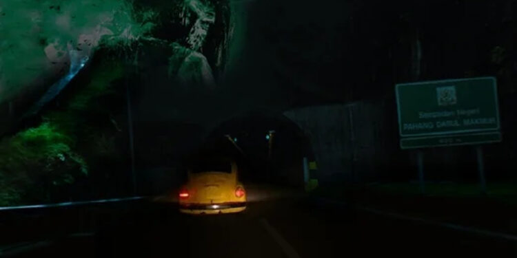 Kisah Seram Di Austin Heights Berakhir: Wanita Menyamar Hantu Ditahan Polis