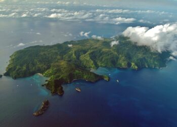 Pulau Jurassic Park Di Dunia Nyata? Tak Jauh Dari Malaysia Rupanya!