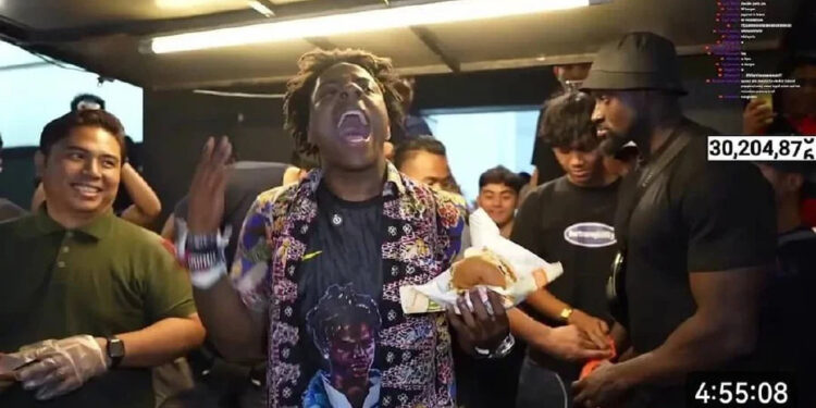 Kunjungan IShowSpeed Ke Malaysia: Dari Apam Balik Hingga Burger Ramly