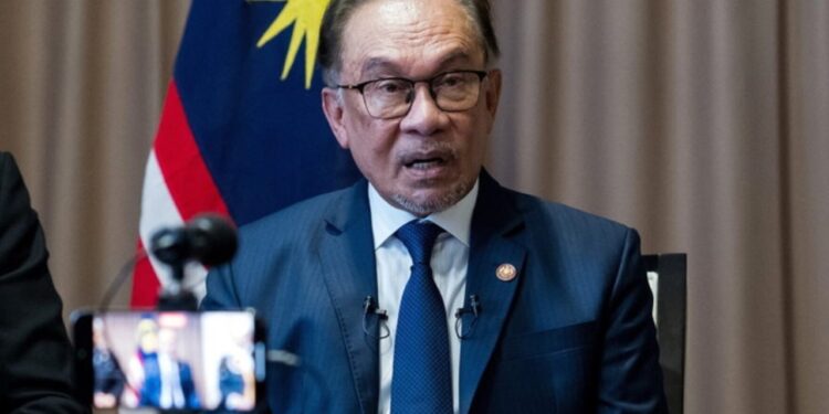 Adakah GST Menanti Kita? Gaji Minimum RM3,000 Jadi Syarat!