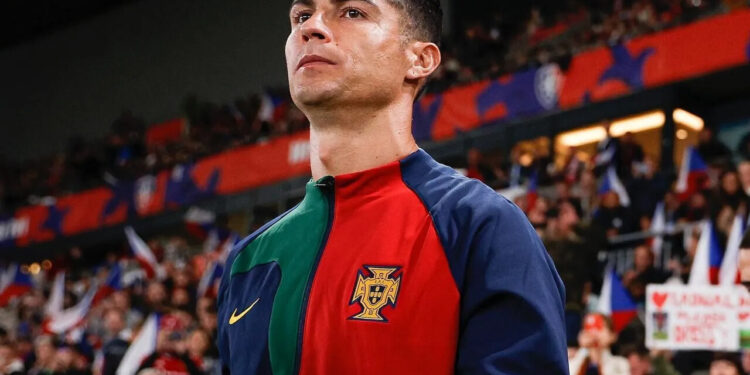 Cristiano Ronaldo: Raja Pendapatan Instagram dengan RM14.5 Juta Per Post